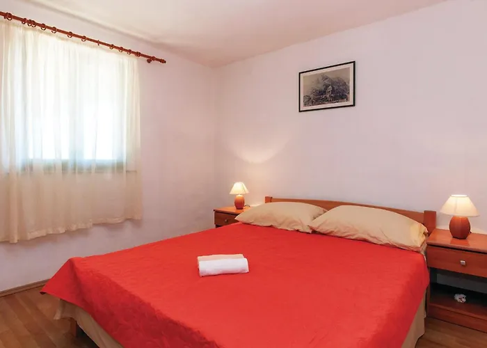 아파트 One-bedroom In 마슬레니차